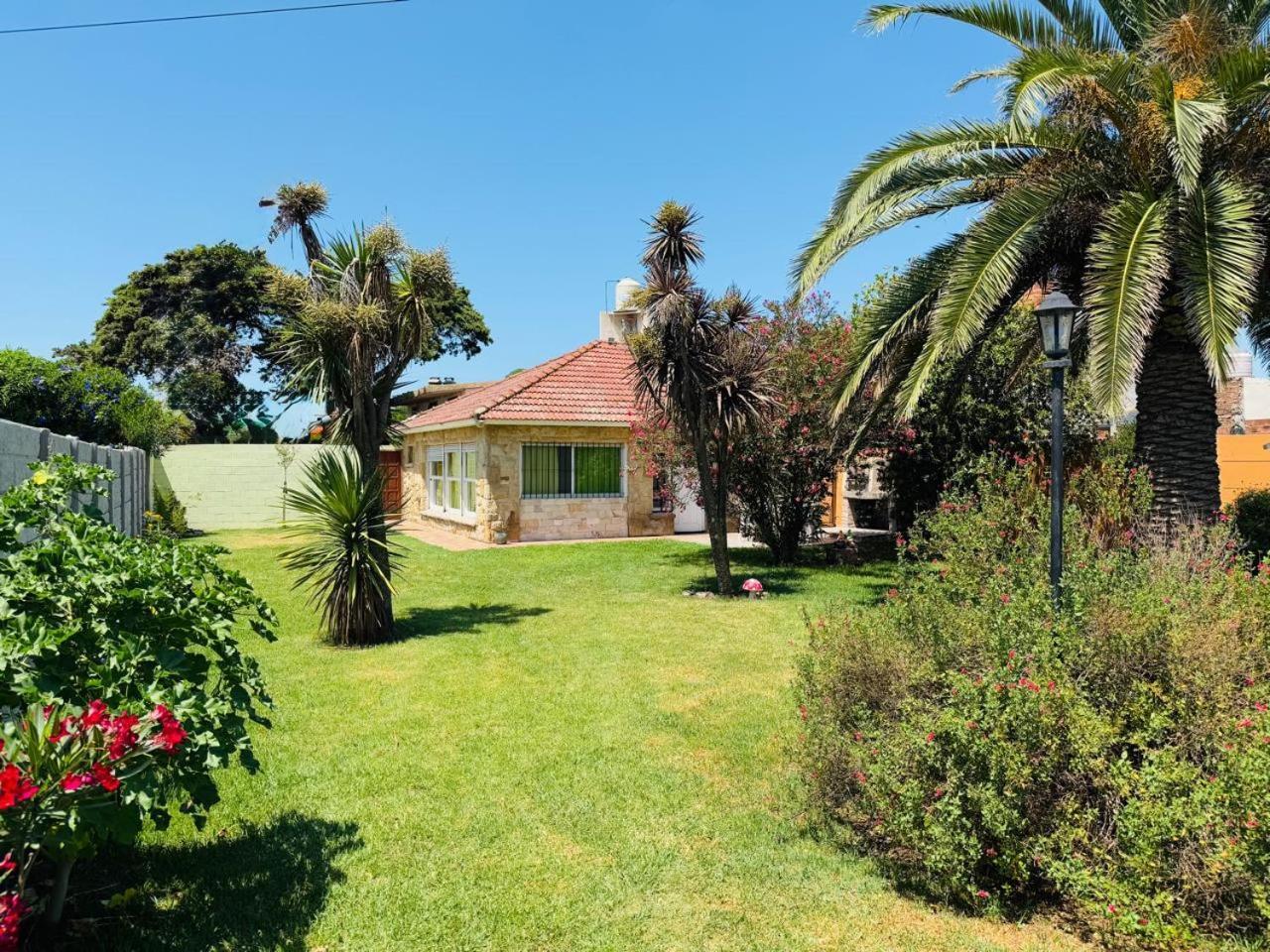 Holiday home Casa De Piedra - A 2 Cuadras Del Mar - Solo Familias Mar del Plata